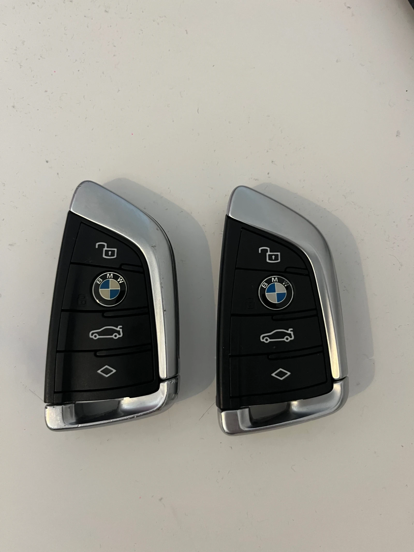 BMW 320 M Sport Individual, снимка 17 - Автомобили и джипове - 54369873