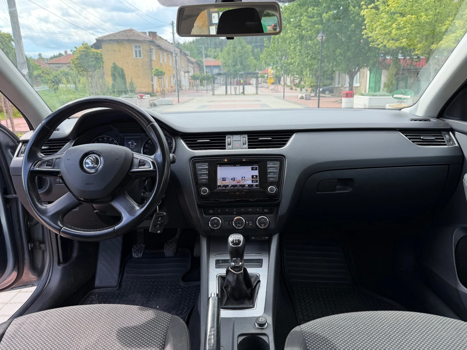 Skoda Octavia НОВ ВНОС ГЕРМАНИЯ РЕАЛНИ КМ, снимка 8 - Автомобили и джипове - 54542177