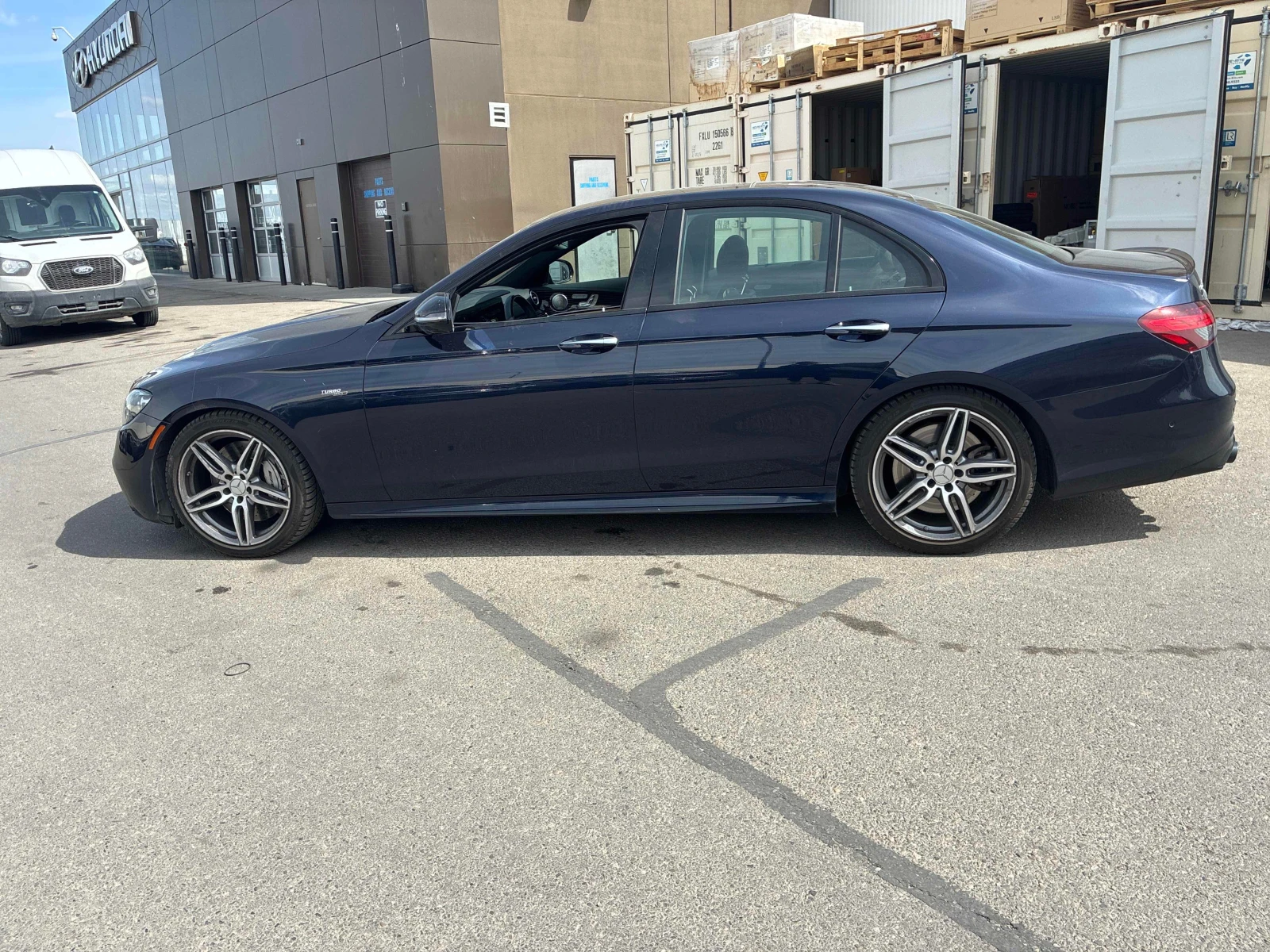 Mercedes-Benz E 53 AMG 4 MATIC/Burmester/Pano/Distronic/Обдухване, снимка 3 - Автомобили и джипове - 54686437