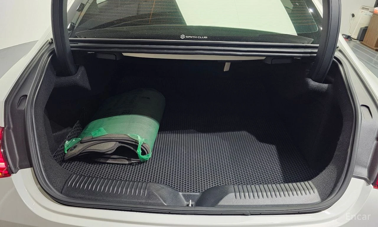 Mercedes-Benz CLS 300 d* AMG LINE* ПОДГРЕВ* НАВИГАЦИЯ* 2 КЛЮЧА  , снимка 10 - Автомобили и джипове - 54966980