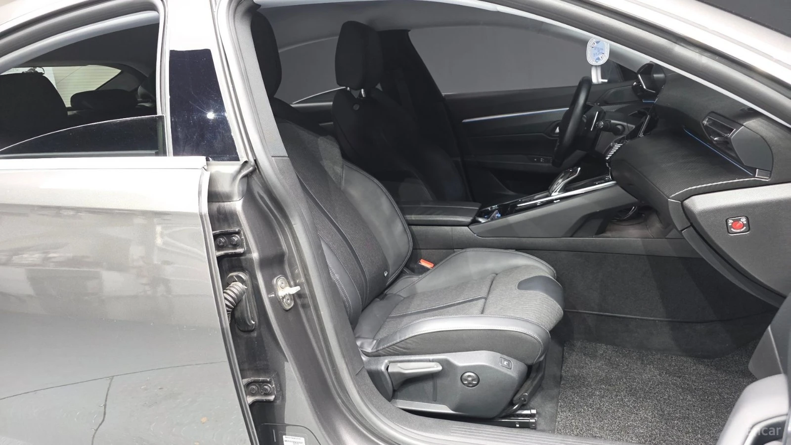 Peugeot 508 КАМЕРА* ПОДГРЕВ* ПАНОРАМА, снимка 11 - Автомобили и джипове - 55606683