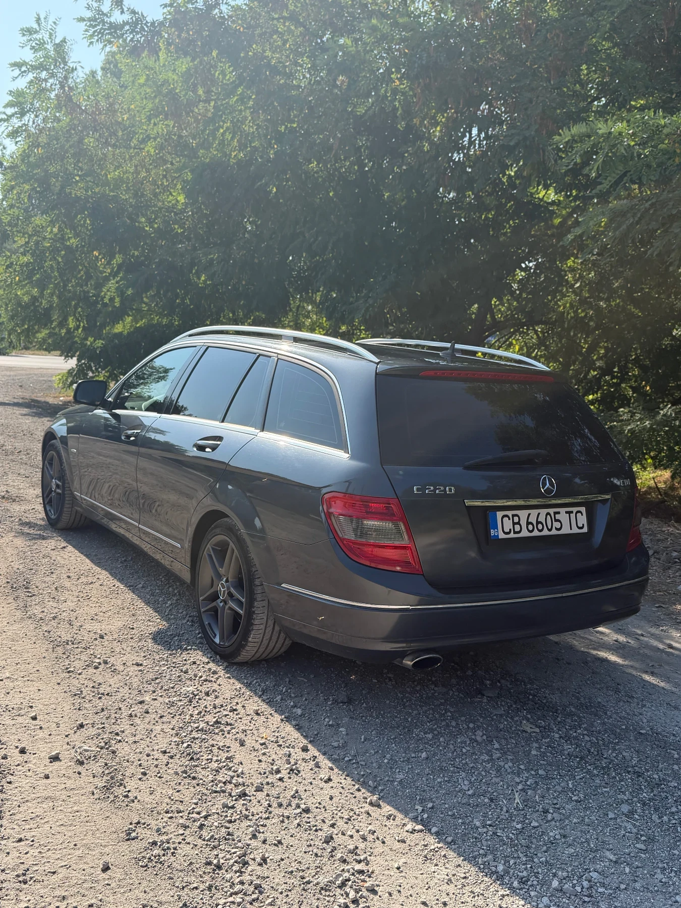 Mercedes-Benz C 220, снимка 3 - Автомобили и джипове - 55774633