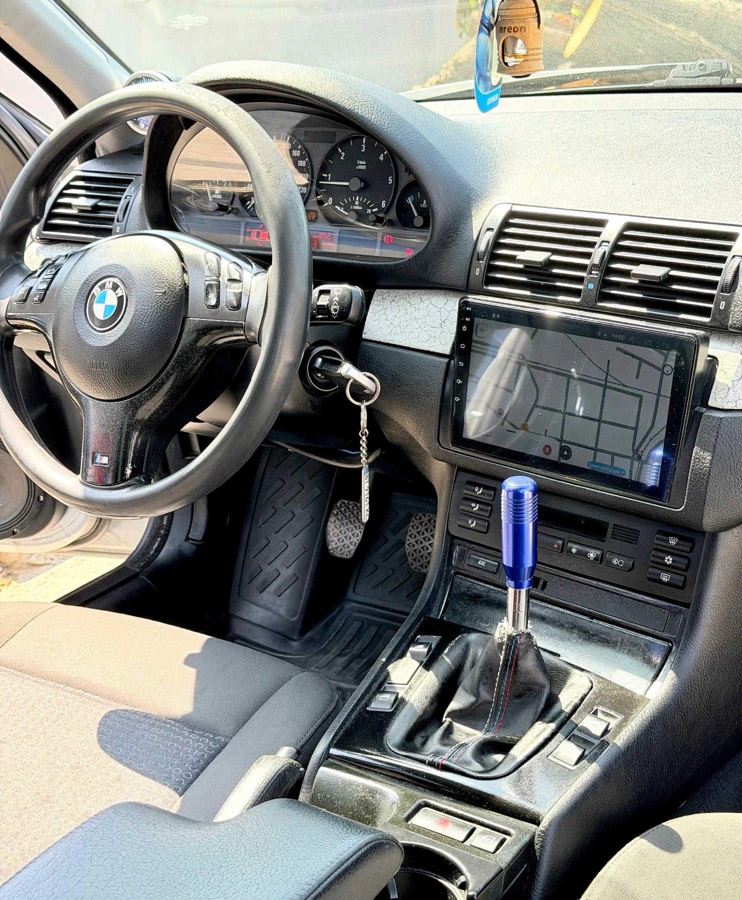 BMW 330 330d M57, снимка 13 - Автомобили и джипове - 55936151