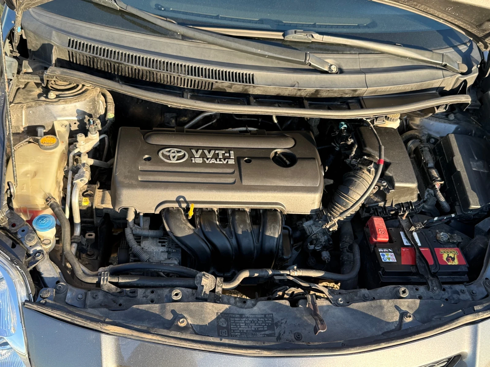 Toyota Auris 1.4 VVT-i, снимка 7 - Автомобили и джипове - 56292927