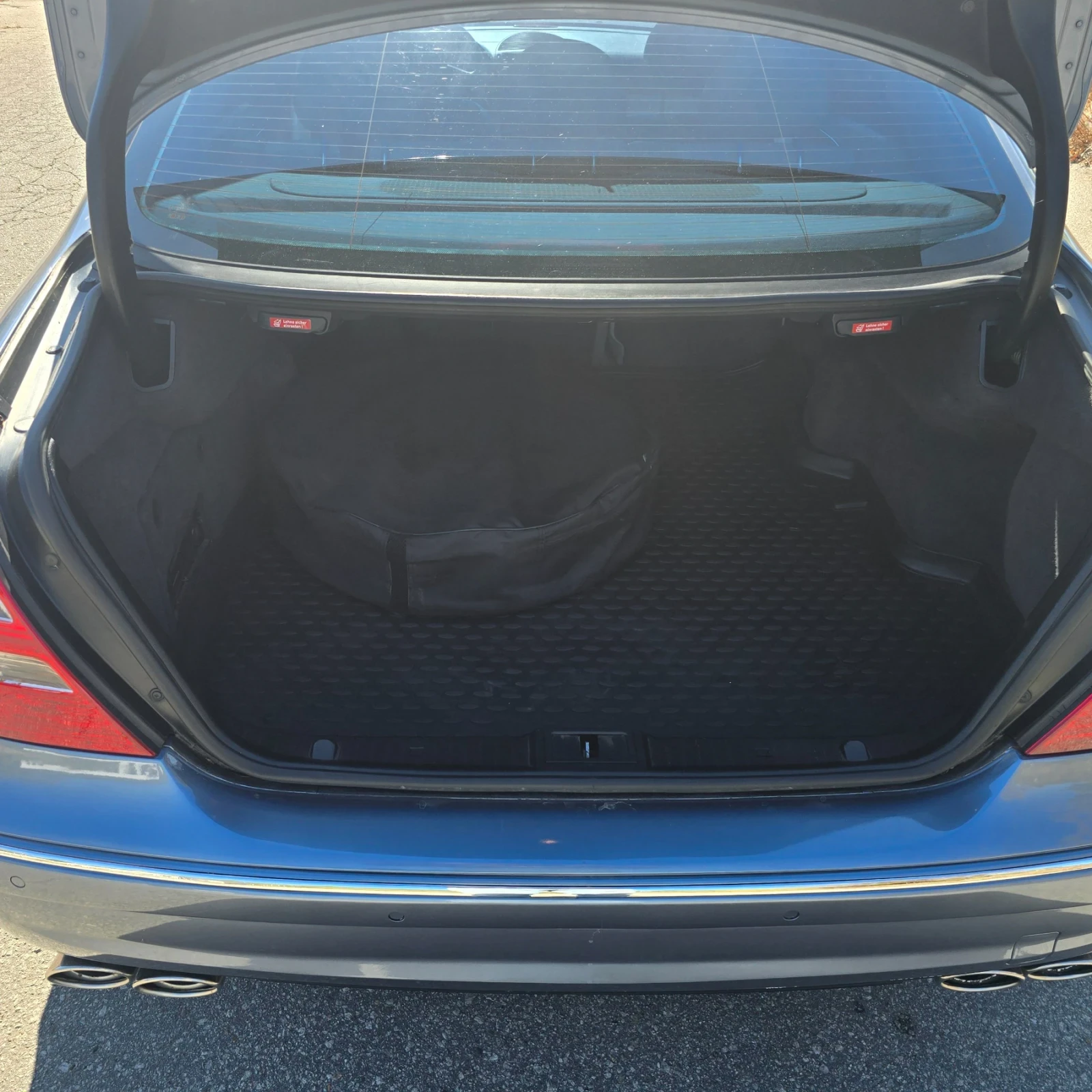 Mercedes-Benz E 320, снимка 8 - Автомобили и джипове - 56346510
