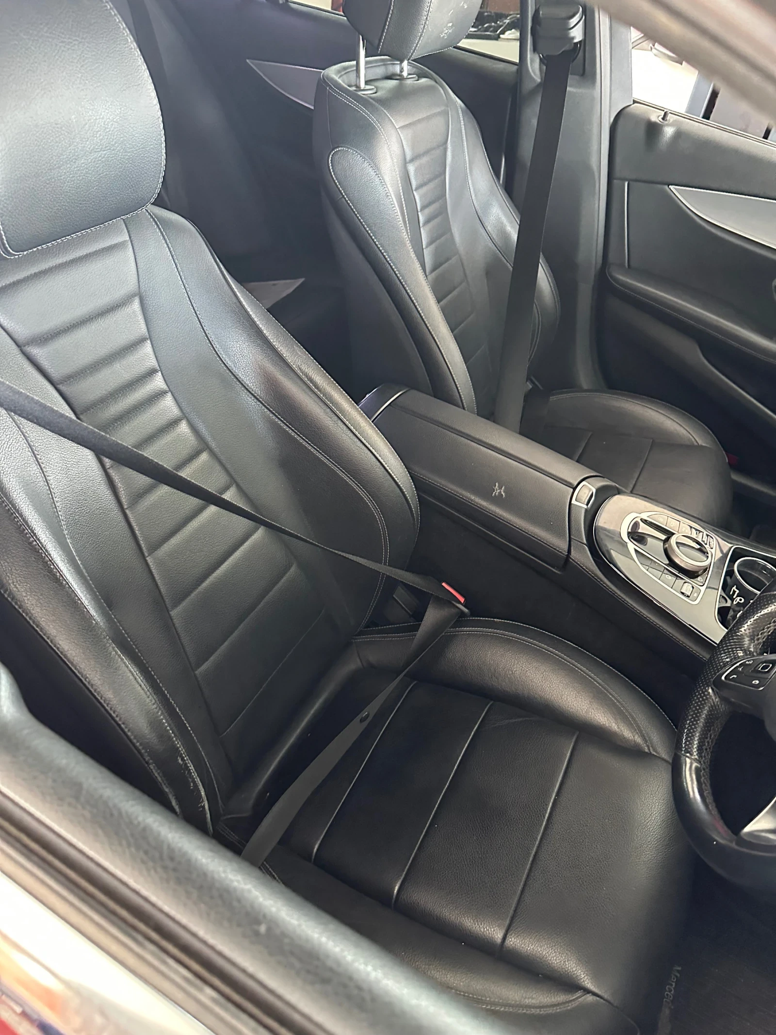 Mercedes-Benz E 220, снимка 4 - Автомобили и джипове - 56504022