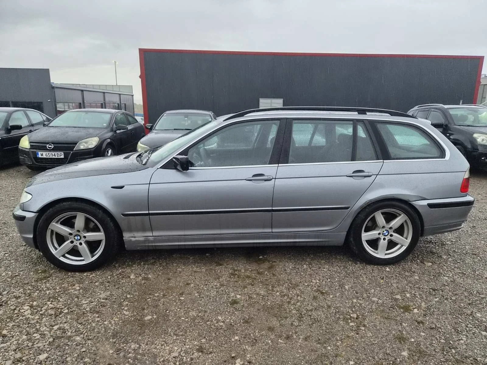 BMW 320 2.0d, снимка 8 - Автомобили и джипове - 56505741