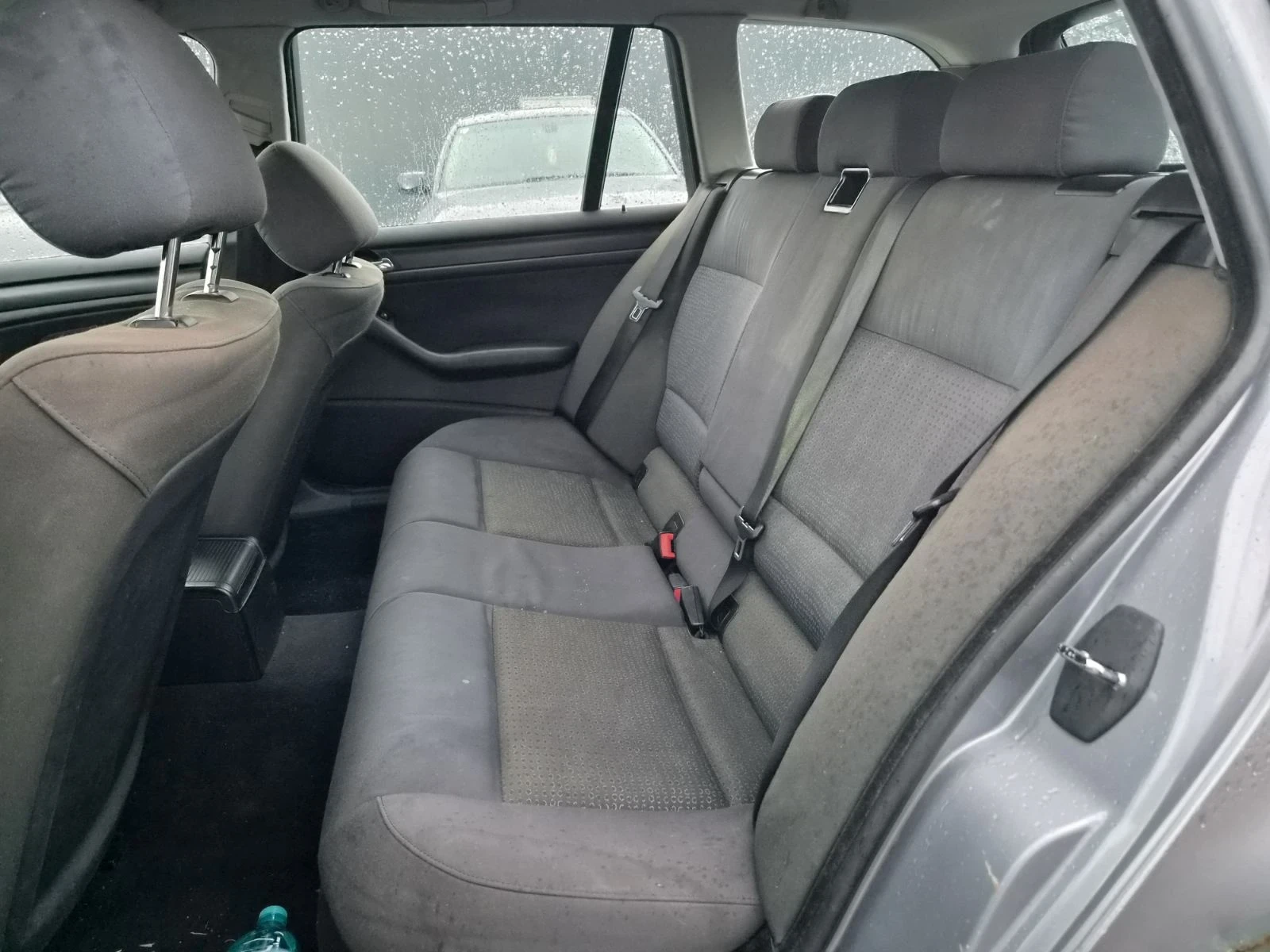 BMW 320 2.0d, снимка 11 - Автомобили и джипове - 56505741