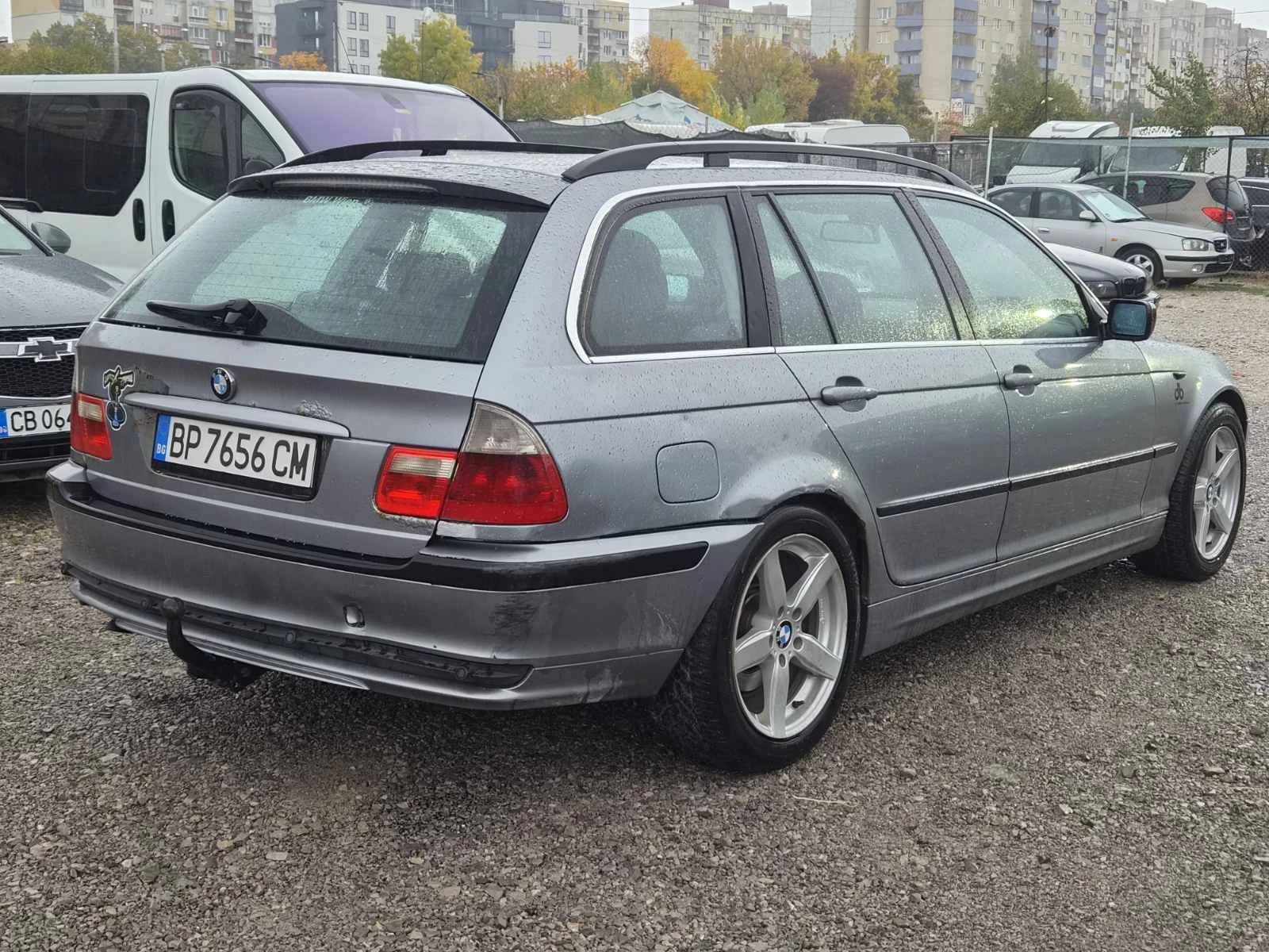 BMW 320 2.0d, снимка 6 - Автомобили и джипове - 56505741