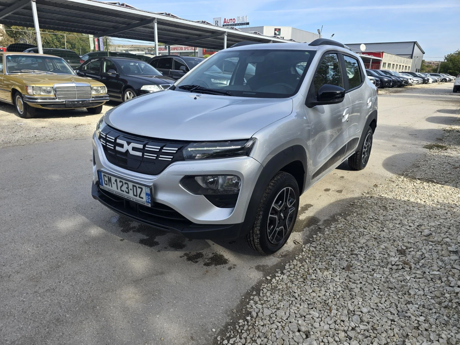 Dacia Spring Expression 65 Гаранция Лизинг Франция