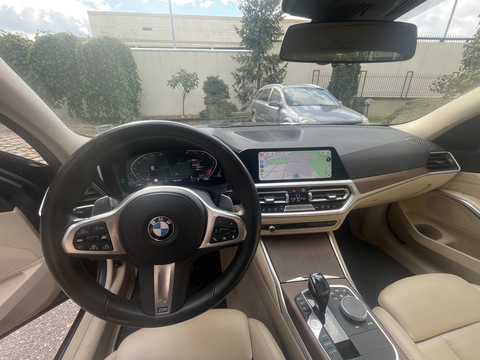 BMW 320 xDrive, снимка 9 - Автомобили и джипове - 56616520