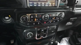 Jeep Wrangler * 2.0* OVERLAND* КОЖА* ПОДГРЕВ* NAVI* КАМЕРА* , снимка 17