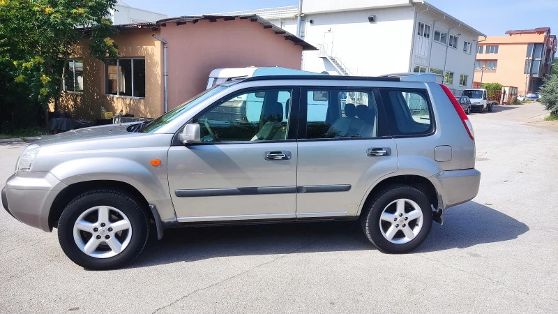 Nissan X-trail 2.0 бензин, 4х4, снимка 6 - Автомобили и джипове - 46488286