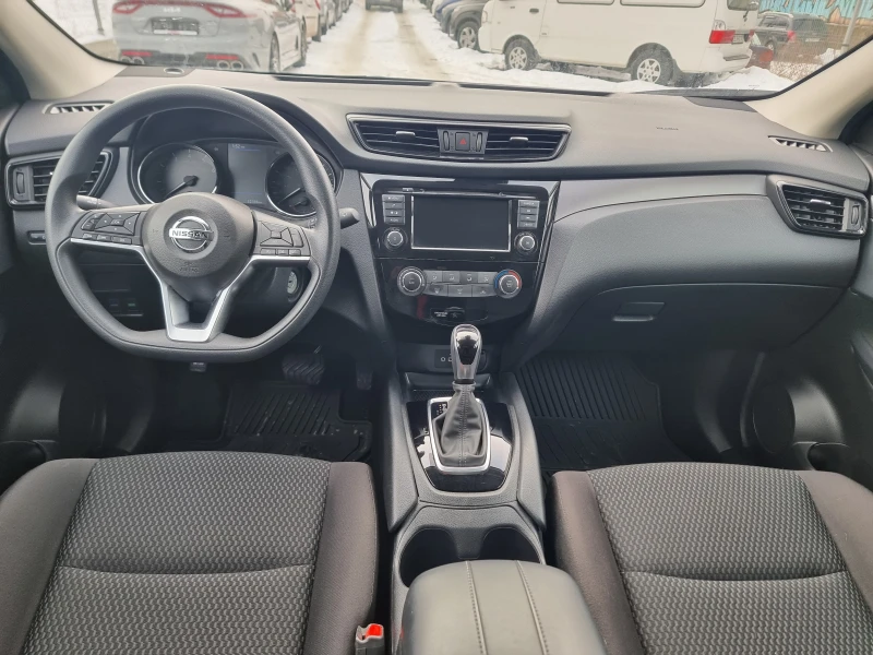 Nissan Qashqai 2.0i 4X4 АВТОМАТИК , снимка 9 - Автомобили и джипове - 48717329