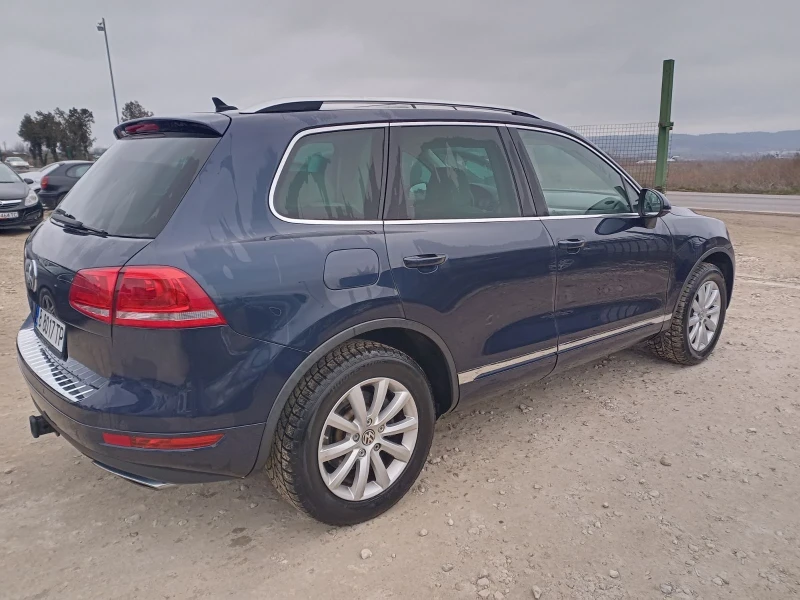 VW Touareg 3.6FSI КАТО НОВ БАРТЕР ЛИЗИНГ НА ПРУЖИНИ, снимка 4 - Автомобили и джипове - 49342149