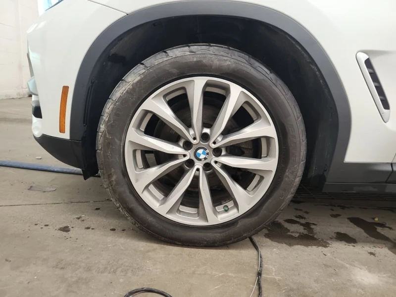 BMW X3 * XDRIVE30I * CARFAX * БЕЗ ПЪРВОНАЧАЛНА ВНОСКА, снимка 17 - Автомобили и джипове - 53122957