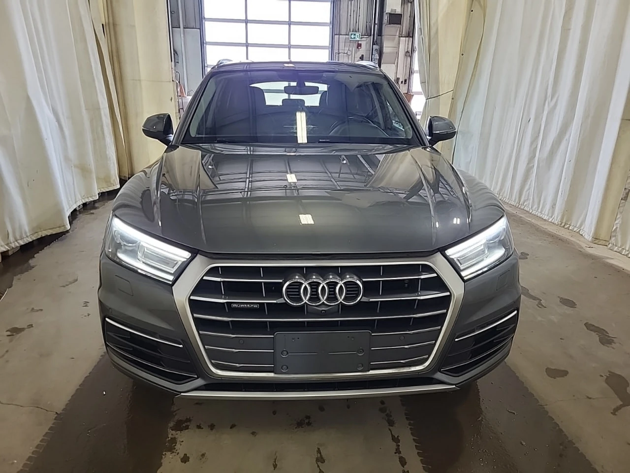 Audi Q5 * CARFAX * АВТО КРЕДИТ * ЦЕНА ДО БГ! - изображение 2