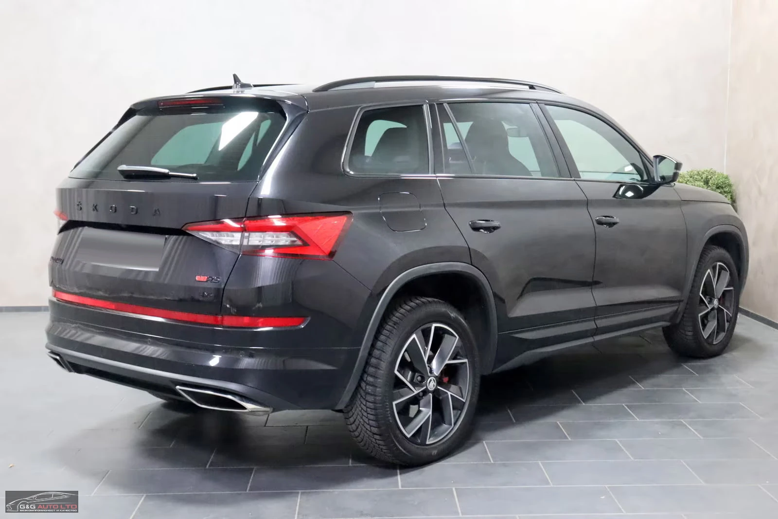 Skoda Kodiaq RS/239HP/7SEATS/CAM/VIRTUAL/LED/DCC/ALKH/701v - изображение 4