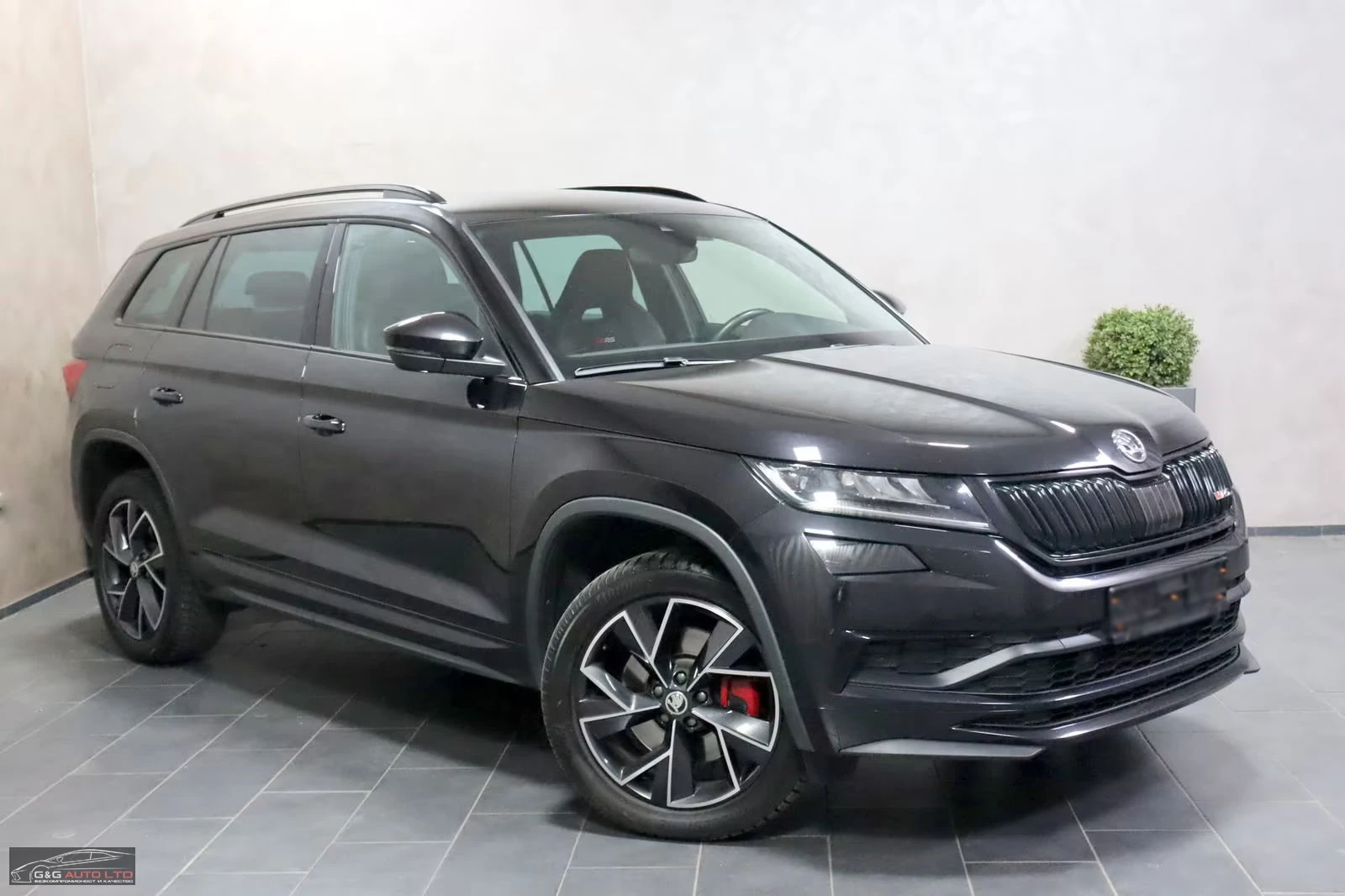 Skoda Kodiaq RS/239HP/7SEATS/CAM/VIRTUAL/LED/DCC/ALKH/701v - изображение 3