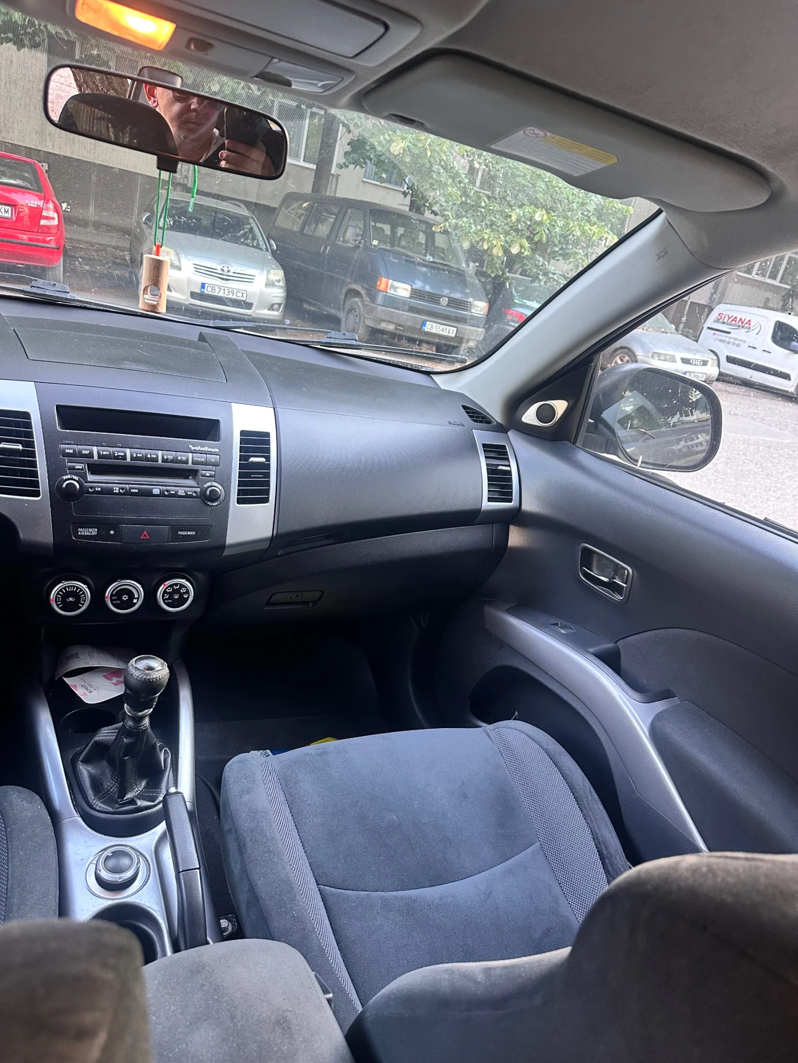 Mitsubishi Outlander 2.0 - изображение 7