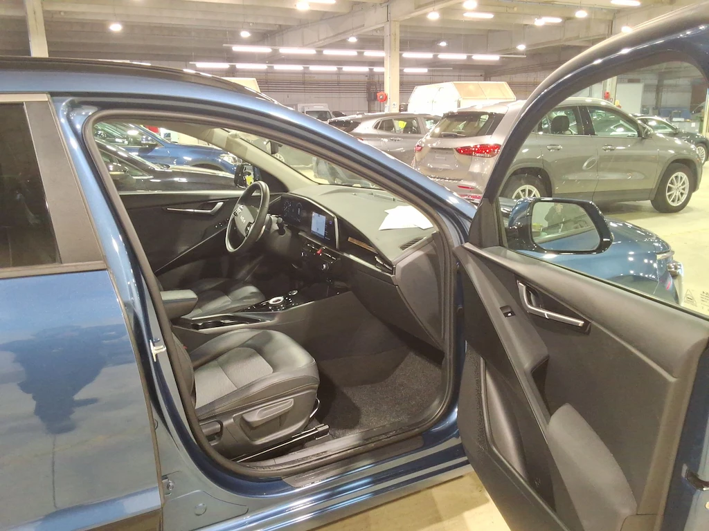 Kia Niro 1.6 GDI PHEV PULSE | Mobile.bg   8