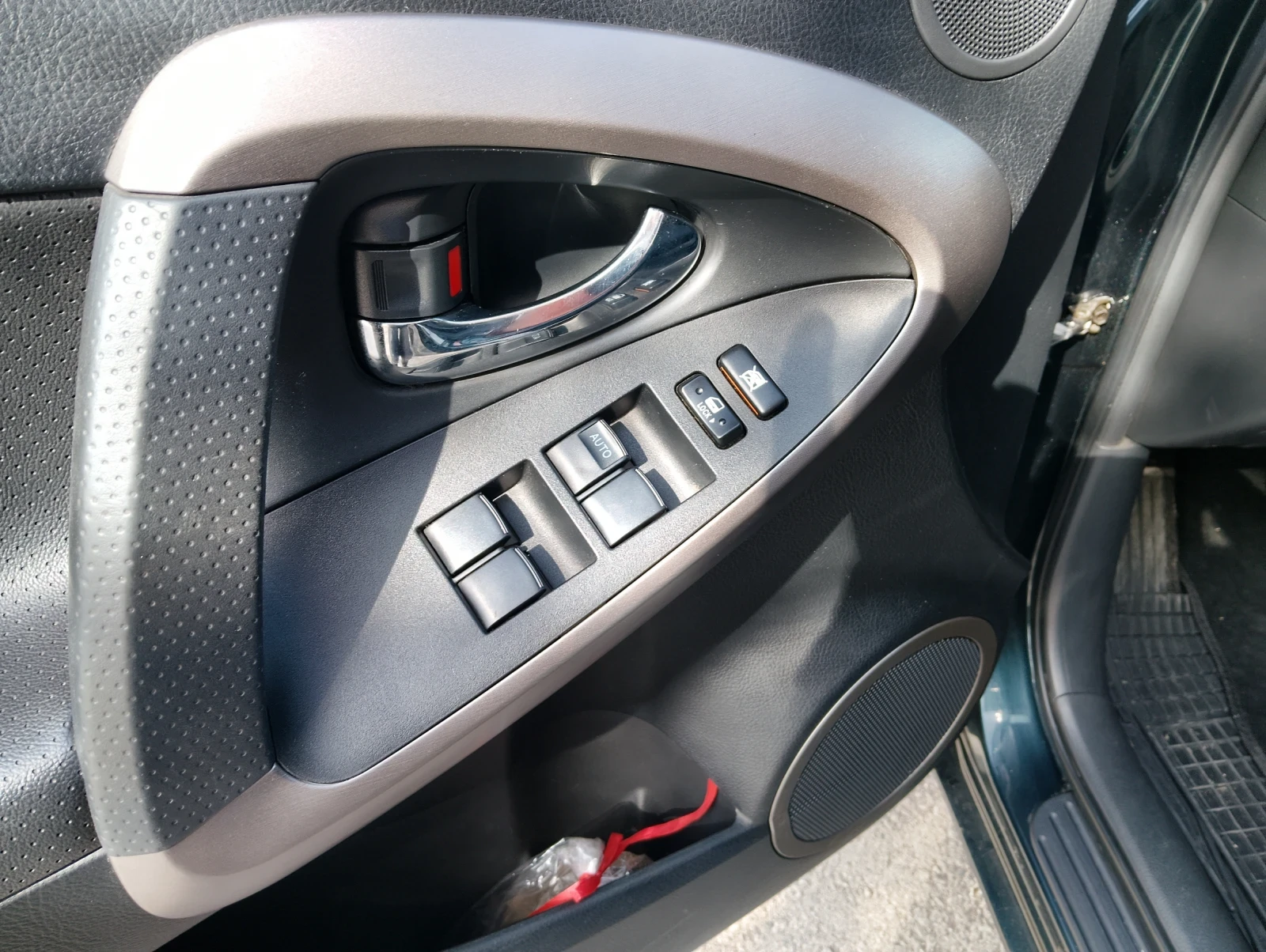 Toyota Rav4 | Mobile.bg � ����������� 12