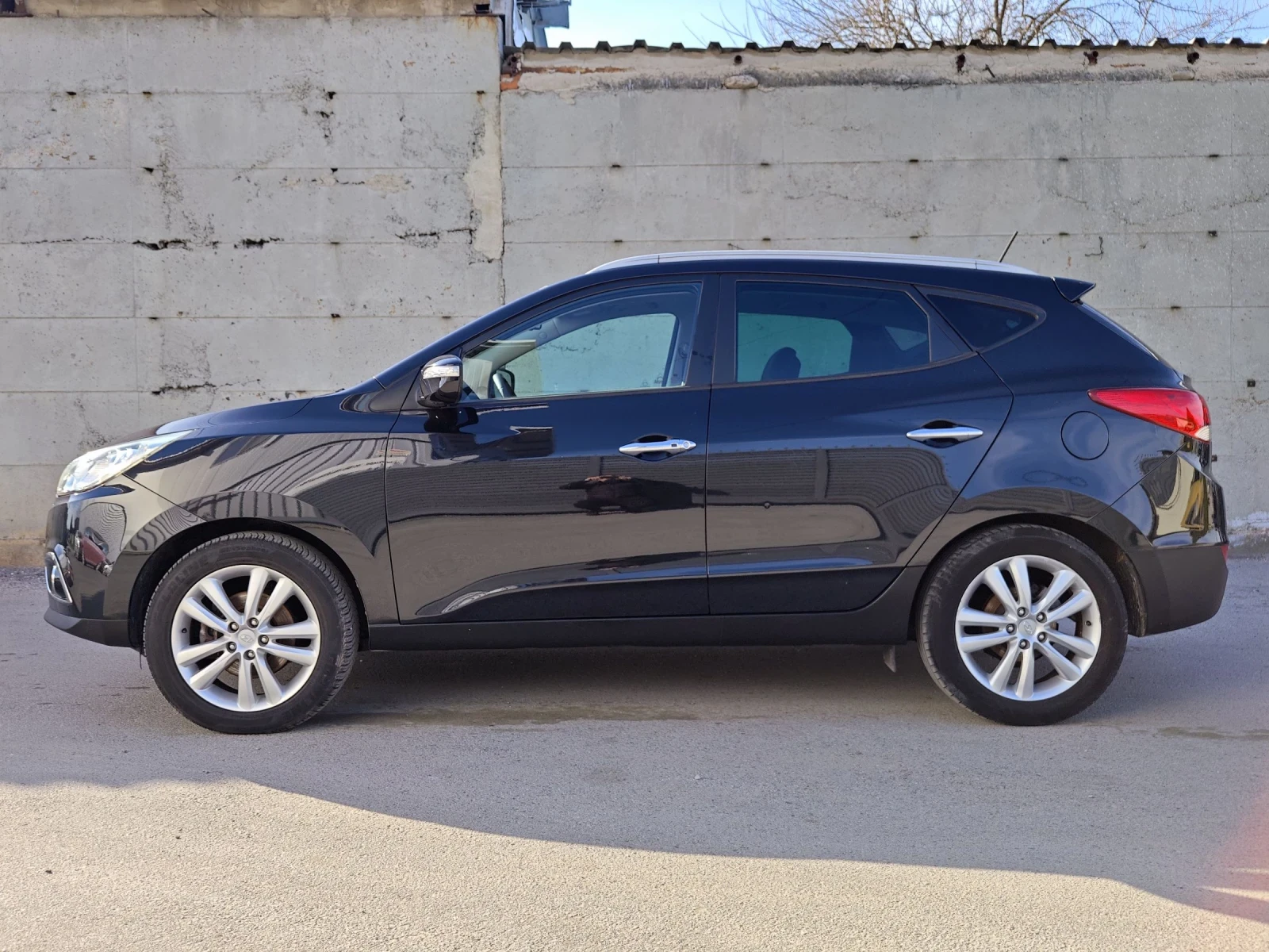 Hyundai IX35 2.0i 16v 163hp Кожа#Нави#Кейлес#Full, снимка 7 - Автомобили и джипове - 53718873