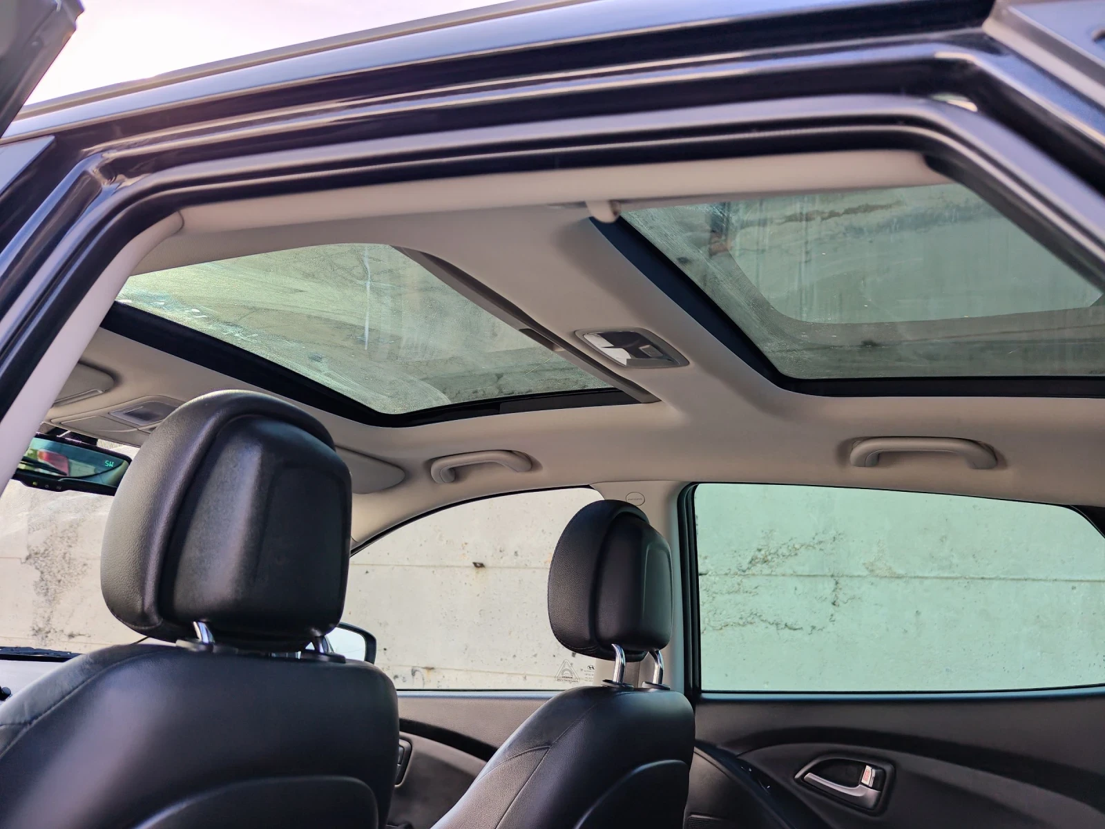 Hyundai IX35 2.0i 16v 163hp Кожа#Нави#Кейлес#Full, снимка 17 - Автомобили и джипове - 53718873