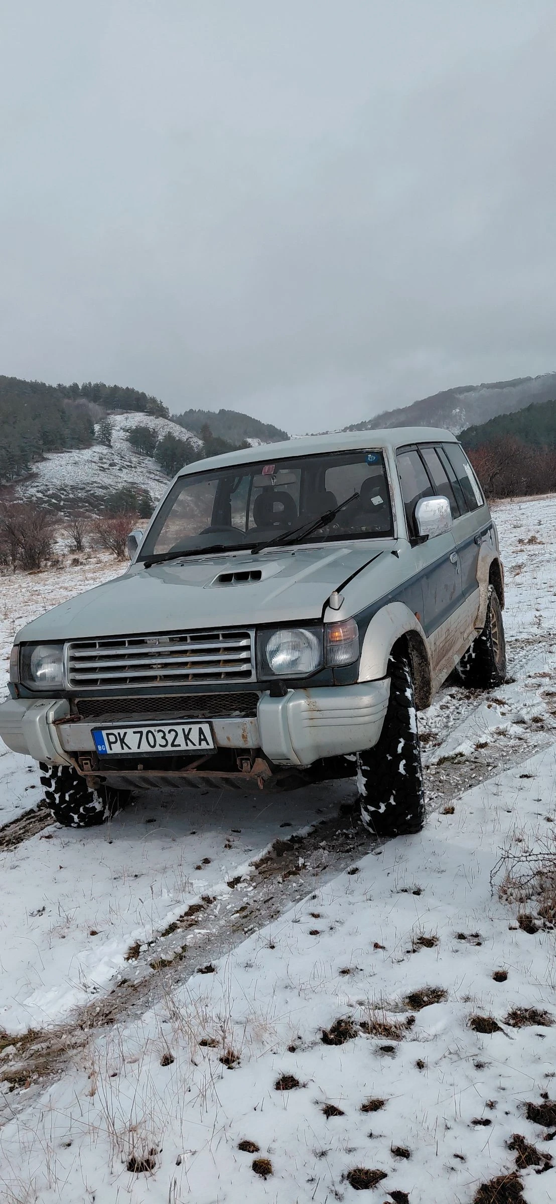 Mitsubishi Pajero, снимка 6 - Автомобили и джипове - 53918593