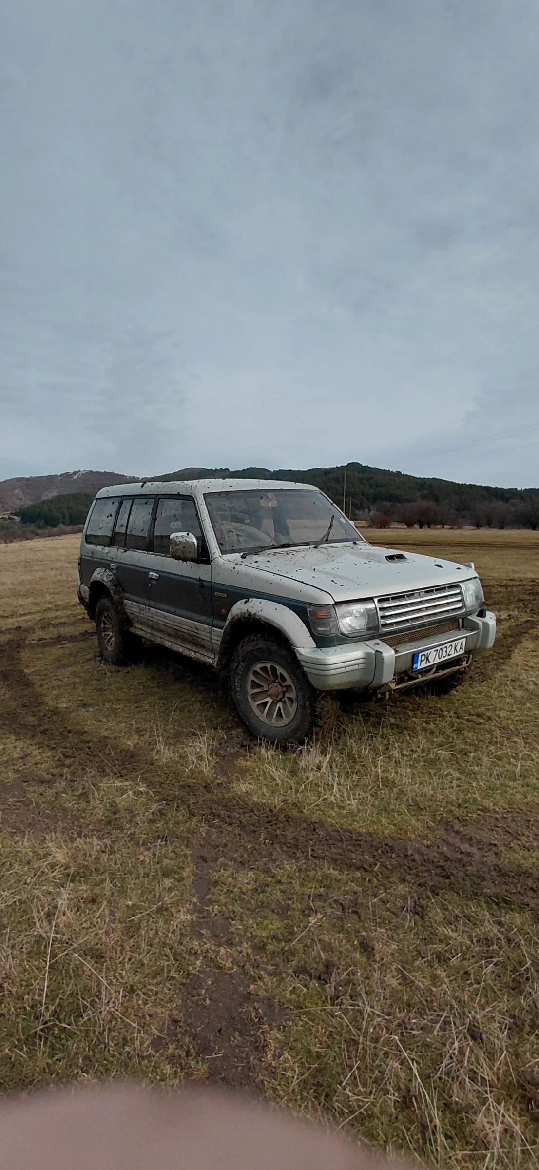 Mitsubishi Pajero, снимка 11 - Автомобили и джипове - 53918593