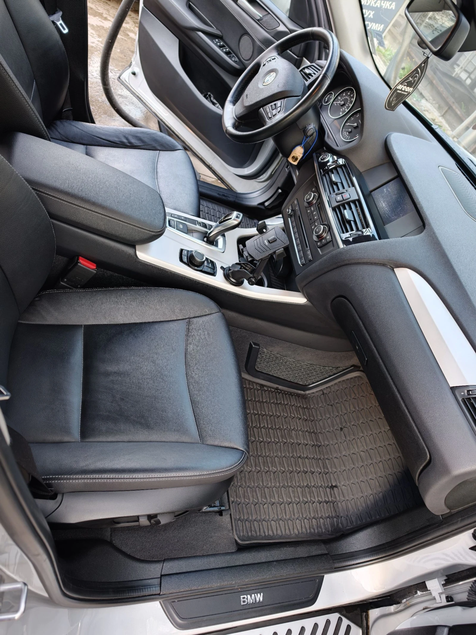 BMW X3, снимка 12 - Автомобили и джипове - 54168435