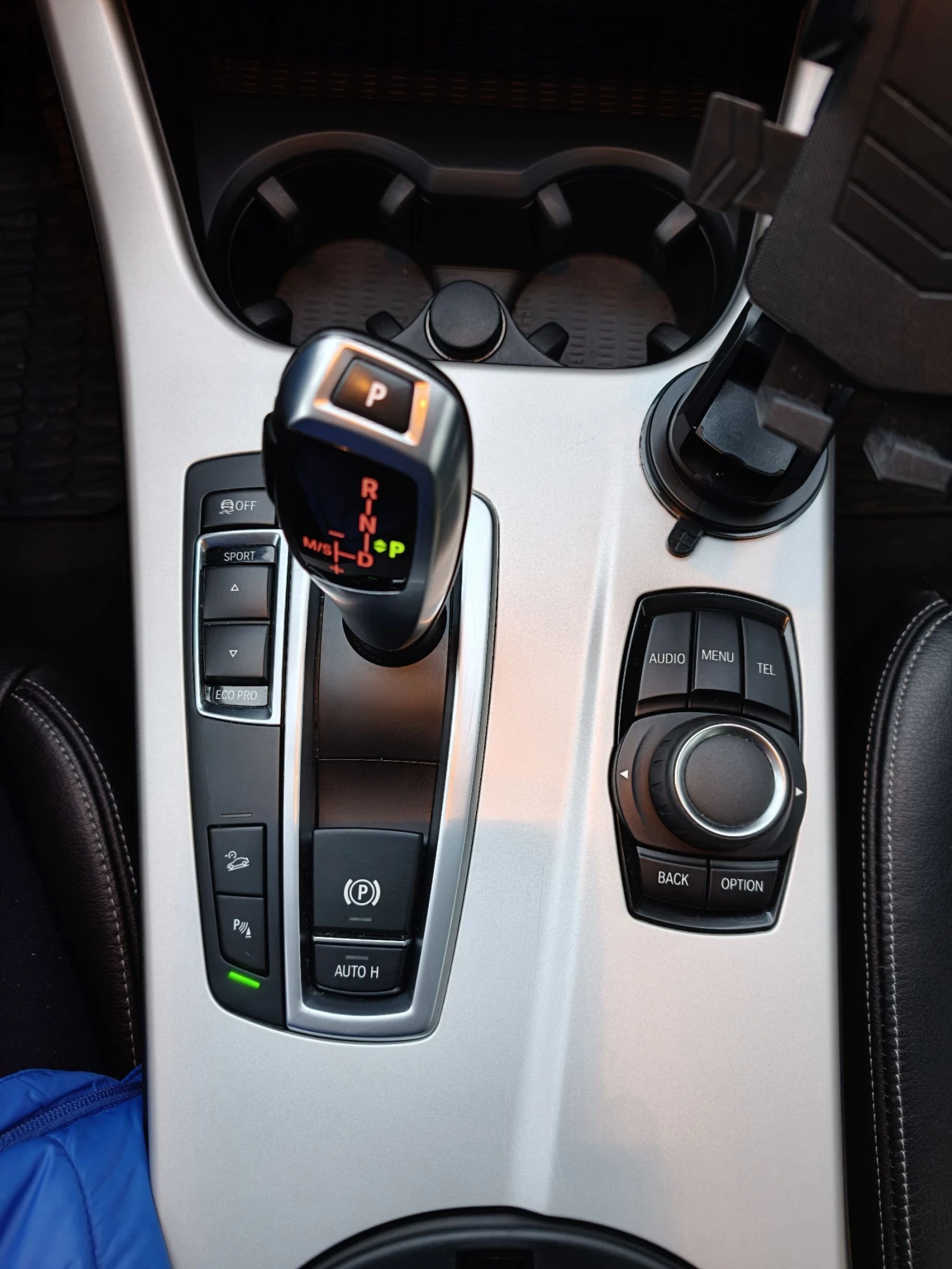 BMW X3 2.8 i X-DRIVE, снимка 9 - Автомобили и джипове - 54168435