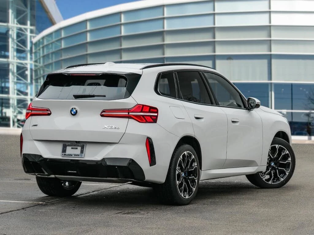 BMW X3 xDrive* АвтоКредит* (ЦЕНА ДО БГ), снимка 2 - Автомобили и джипове - 54173856