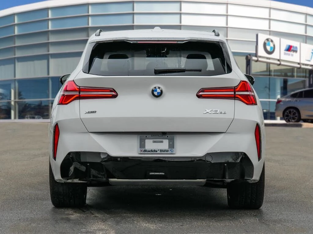 BMW X3 xDrive* АвтоКредит* (ЦЕНА ДО БГ), снимка 6 - Автомобили и джипове - 54173856