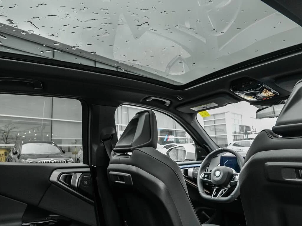 BMW X3 xDrive* АвтоКредит* (ЦЕНА ДО БГ), снимка 10 - Автомобили и джипове - 54173856