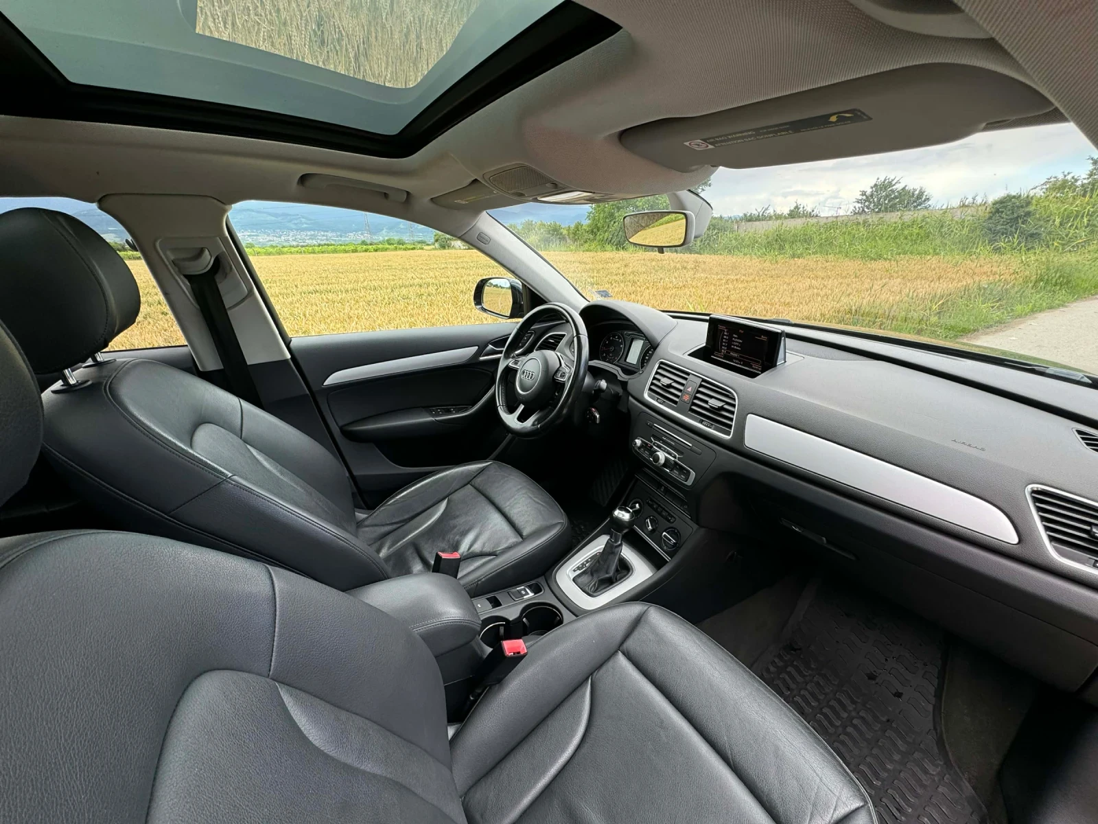 Audi Q3 Панорама, снимка 7 - Автомобили и джипове - 54442301