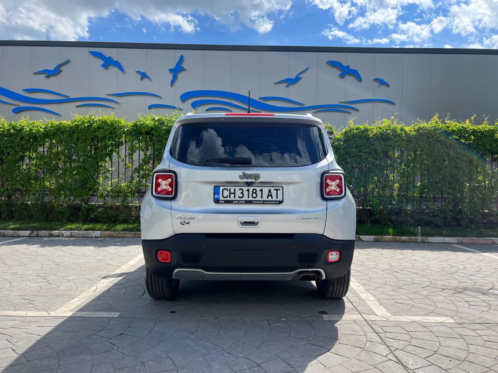 Jeep Renegade, снимка 11 - Автомобили и джипове - 54587986