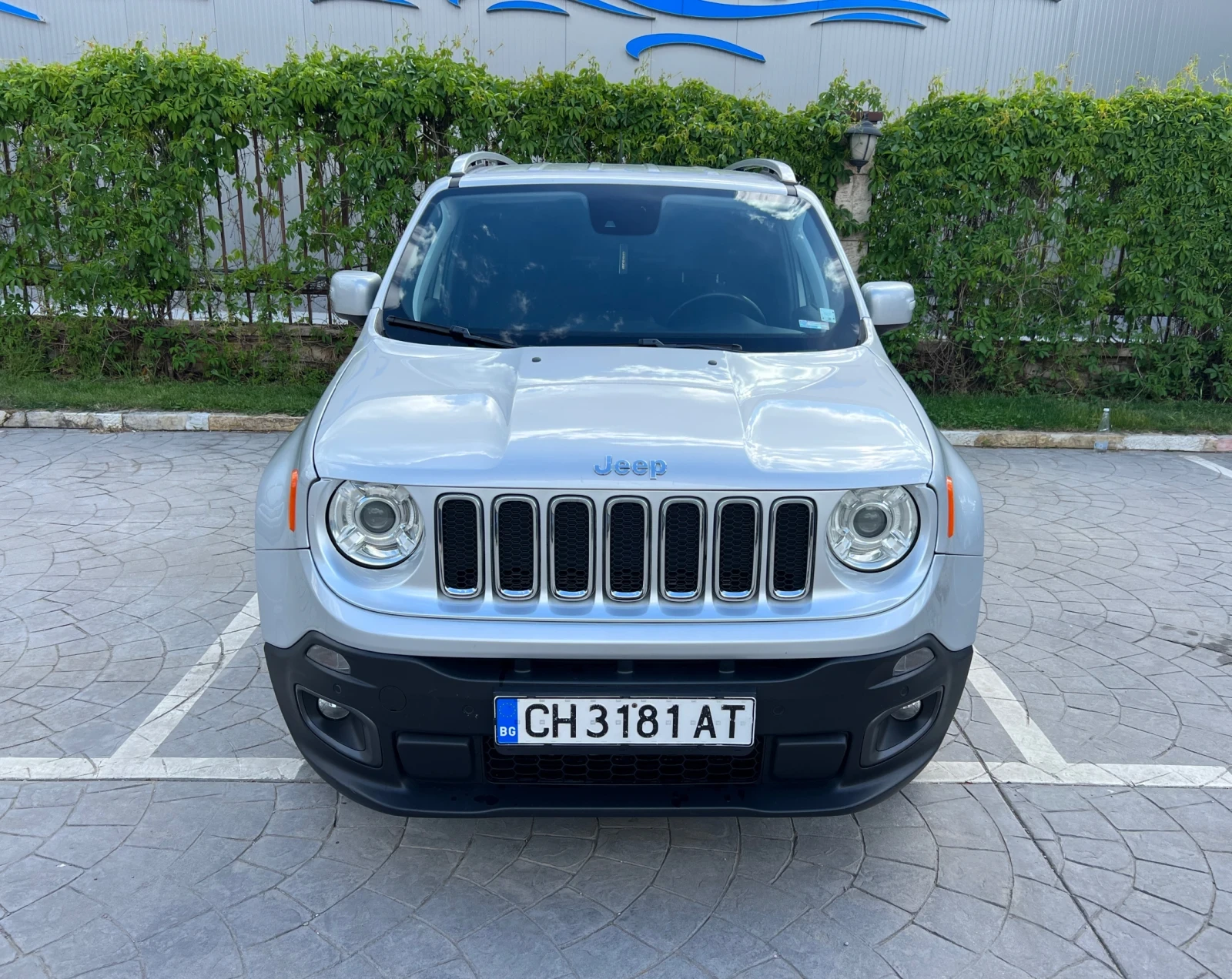 Jeep Renegade
