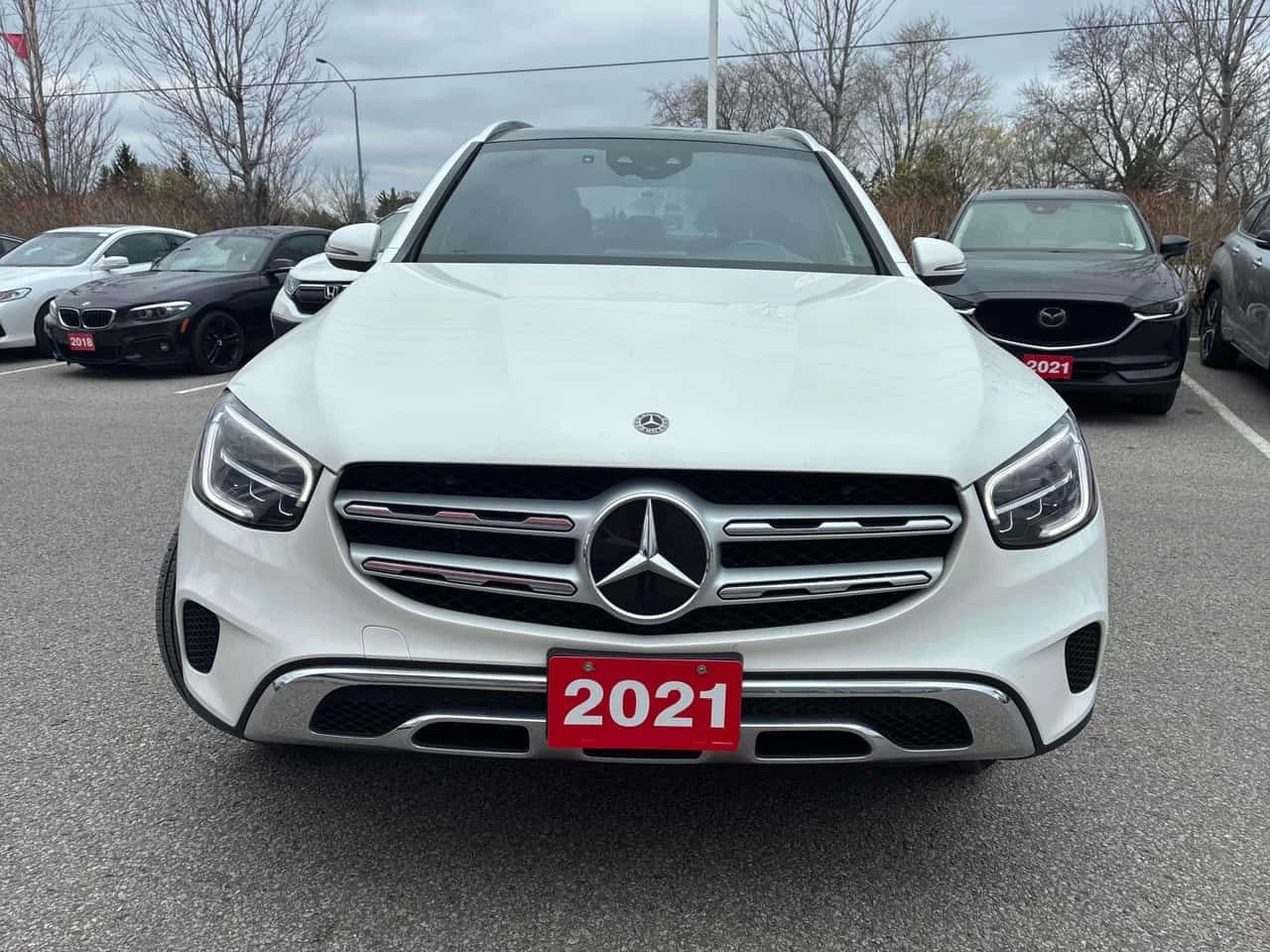 Mercedes-Benz GLC 300 * CARFAX * ПАНО * KEYLESS * КЛИПОВЕ, снимка 6 - Автомобили и джипове - 54647795
