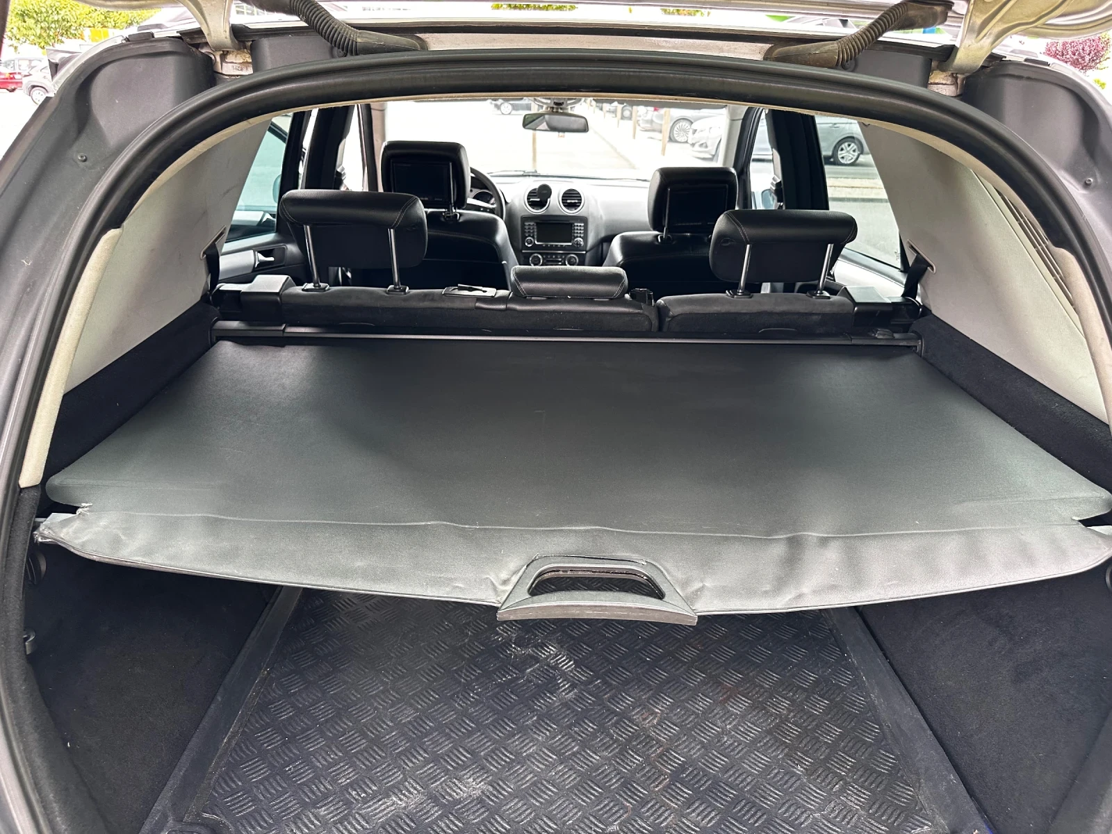 Mercedes-Benz ML 320 Всичко платено, снимка 11 - Автомобили и джипове - 55016175
