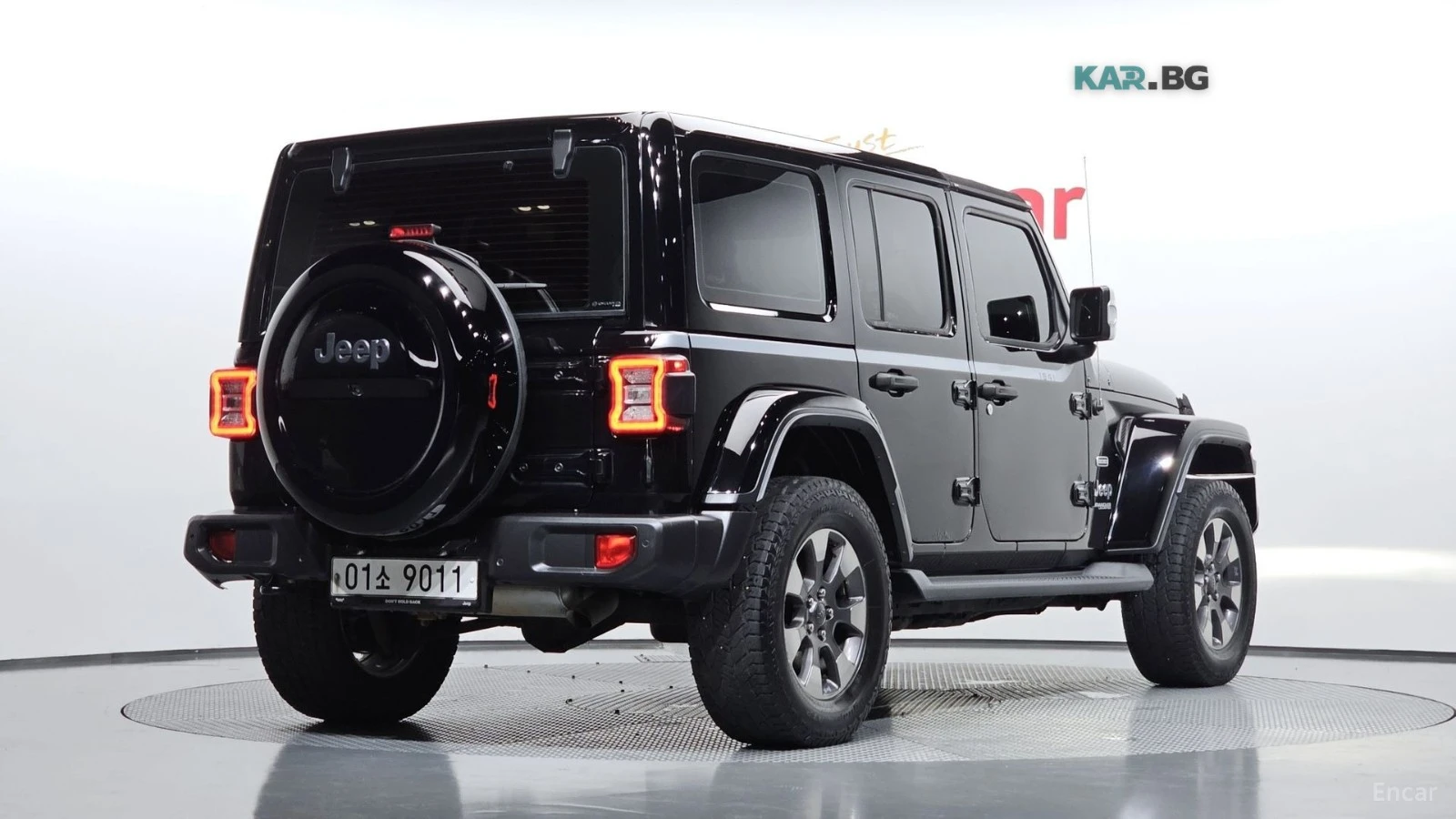Jeep Wrangler * 2.0* OVERLAND* КОЖА* ПОДГРЕВ* NAVI* КАМЕРА* , снимка 2 - Автомобили и джипове - 55298804