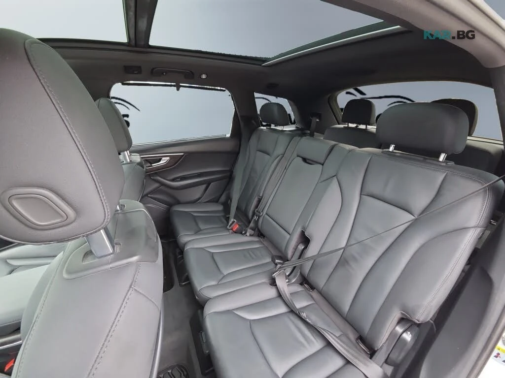 Audi Q7 quattro Komfort* AвтоКредит* (ЦЕНА ДО БГ), снимка 17 - Автомобили и джипове - 55316336