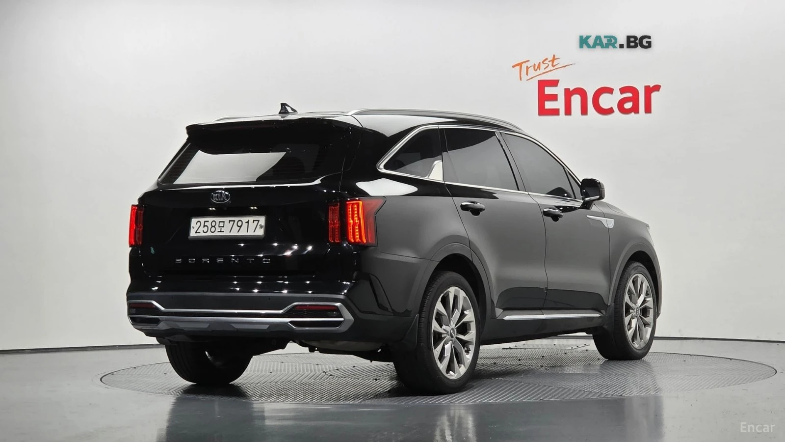 Kia Sorento 2.2D* TRENDY* ПОДГРЕВ* КАМЕРА* LANE* ASSIST* , снимка 3 - Автомобили и джипове - 55834075