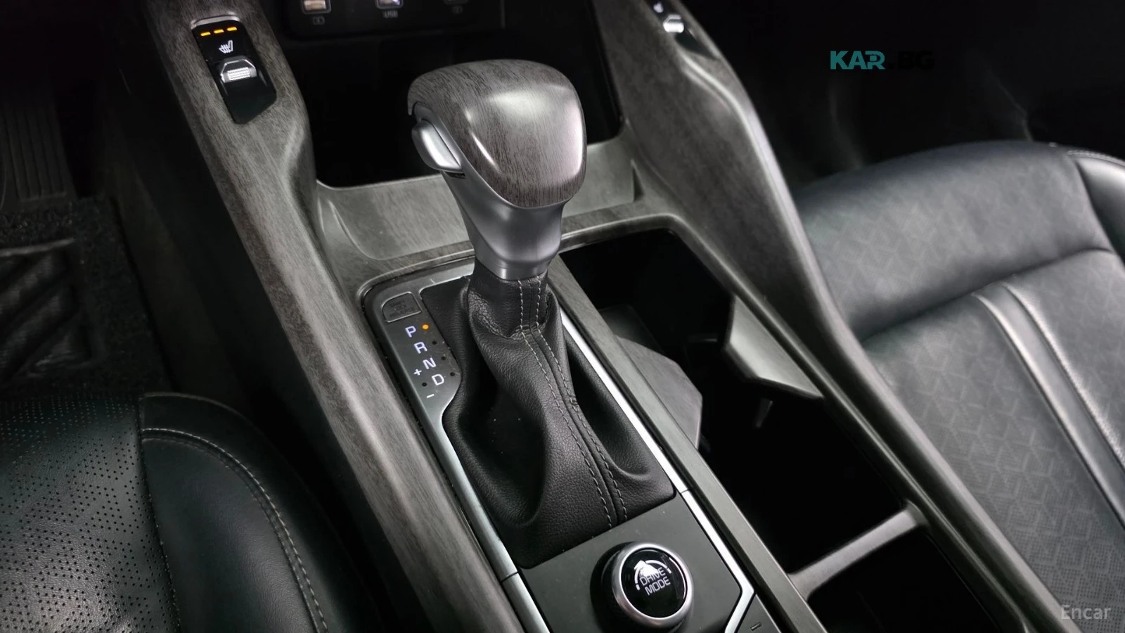 Kia Sorento 2.2D* TRENDY* ПОДГРЕВ* КАМЕРА* LANE* ASSIST* , снимка 12 - Автомобили и джипове - 55834075