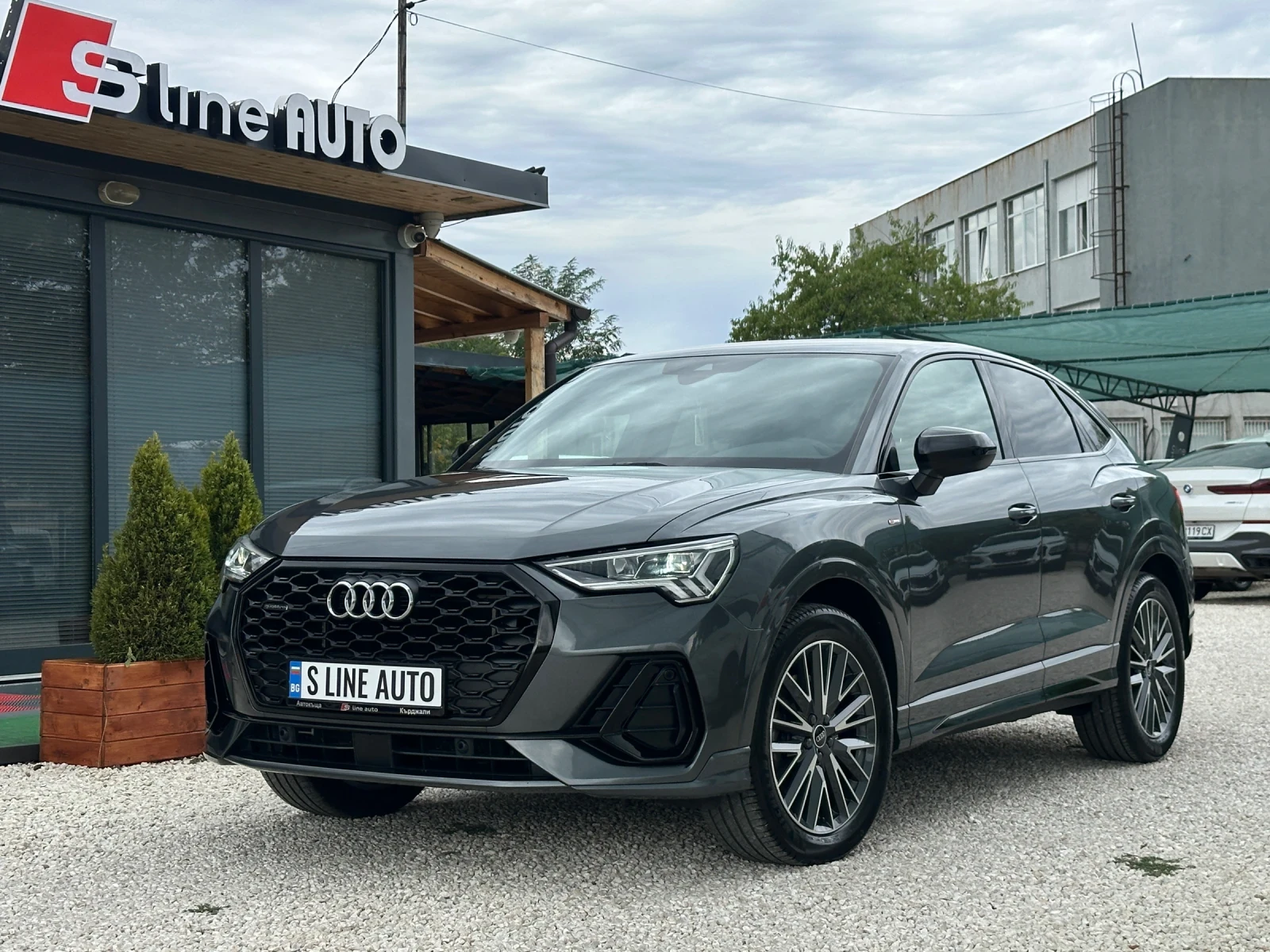 Audi Q3 Quattro* 40 TDI* S Line* Sportback* Камера* 