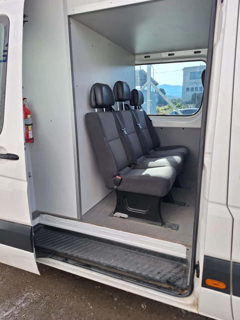 VW Crafter, снимка 7 - Бусове и автобуси - 47772281