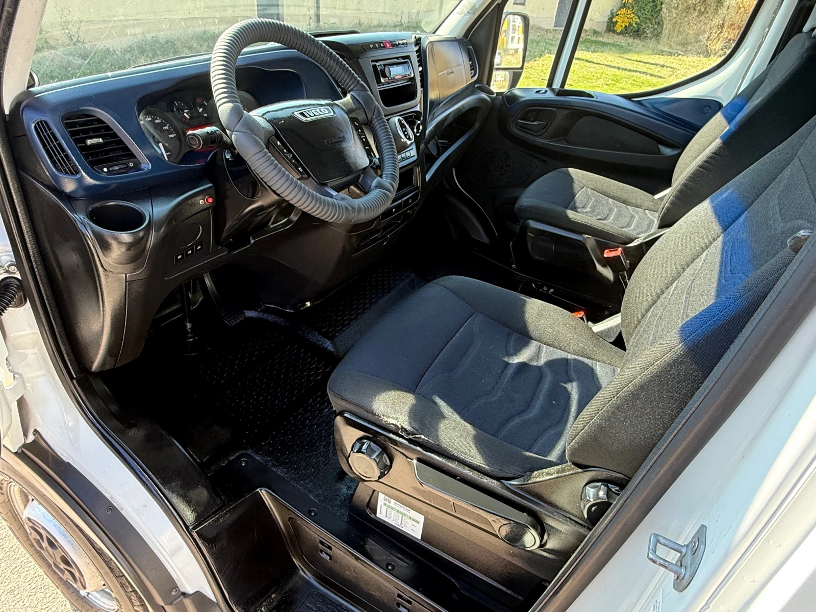 Iveco 35s14 Фургон , снимка 13 - Бусове и автобуси - 56647517