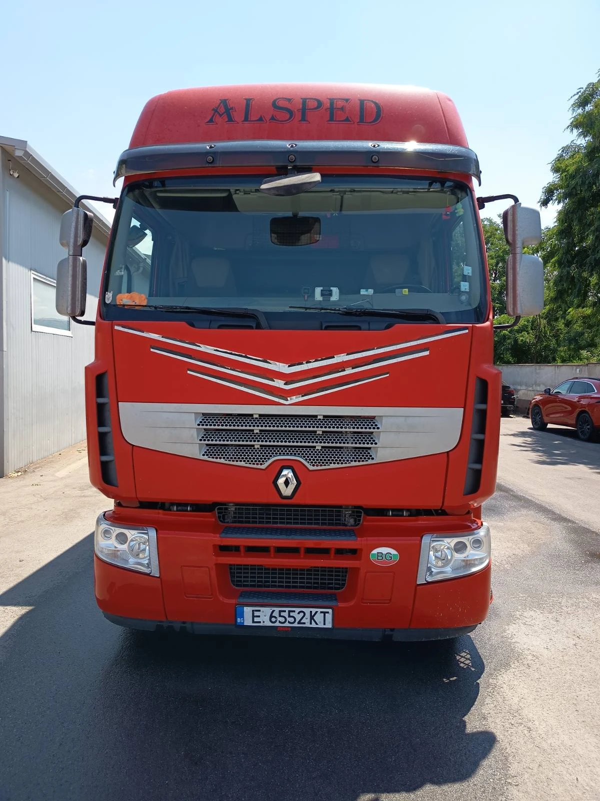 Renault Premium