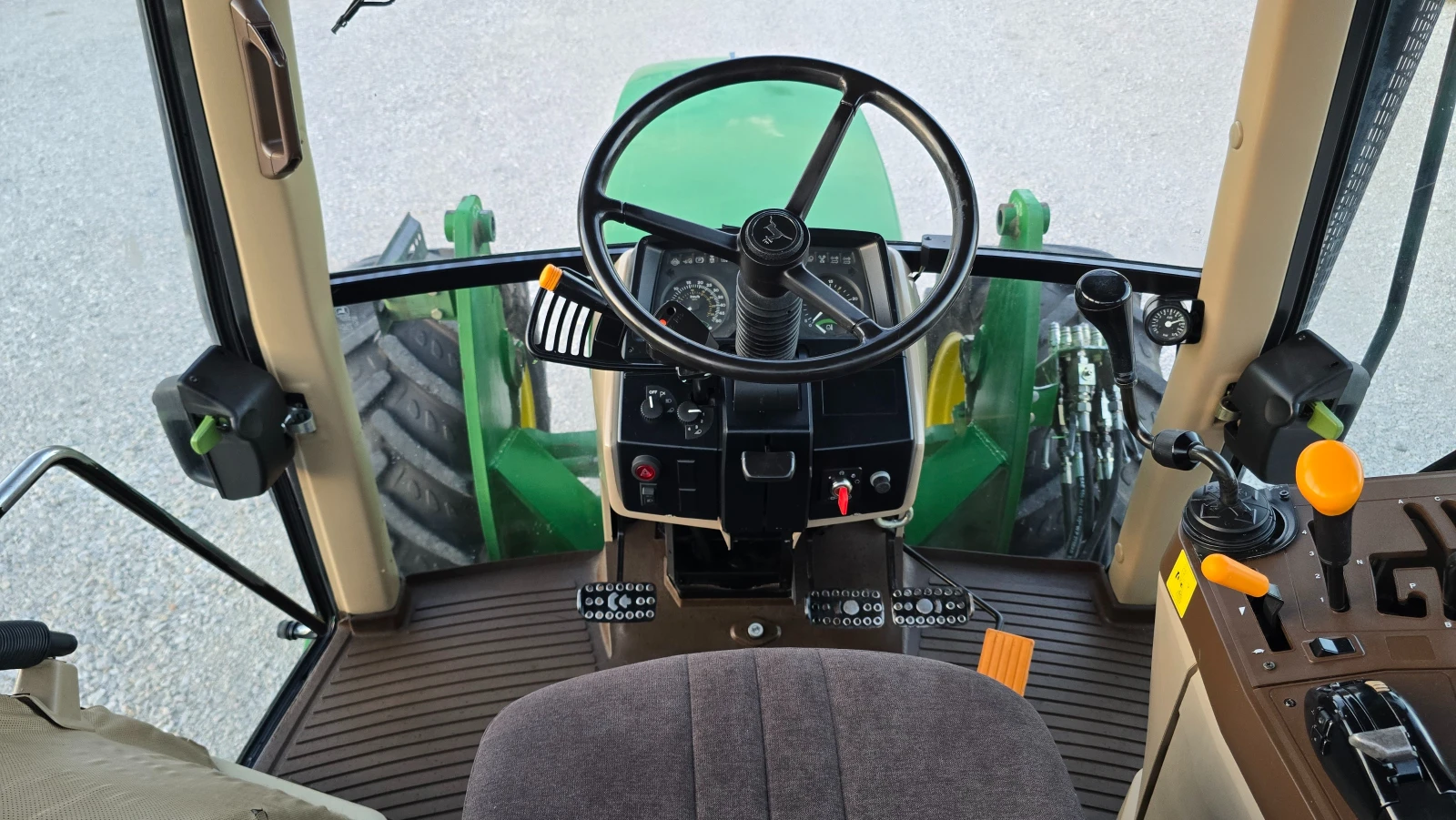 Трактор John Deere 6510-Товарач.Нов внос, снимка 13 - Селскостопанска техника - 54914235
