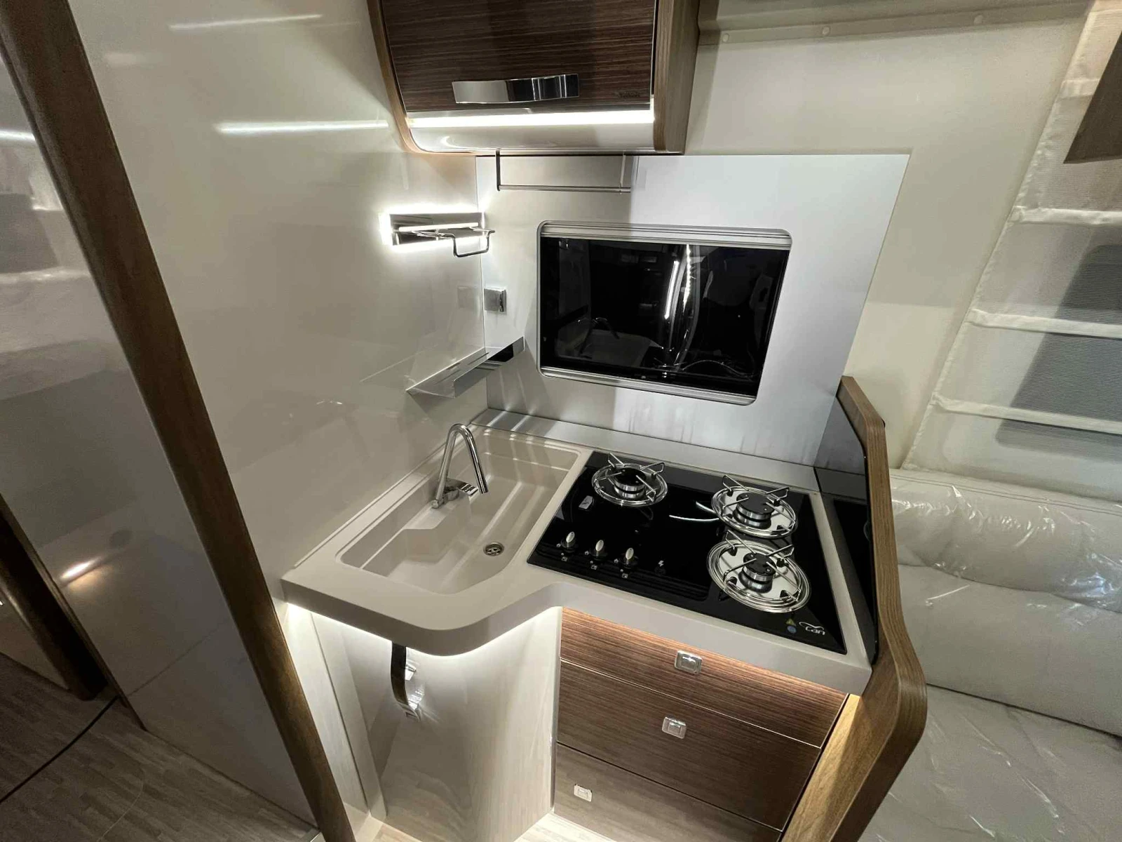 ������ Mobilvetta Krosser P86  | Mobile.bg � ����������� 10